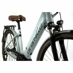 VTC Électrique Granville E-Excellence 34+ Caméléon Gris Métal 2023 -Vélos Urbains Elegant Magasin e excellence 34 2 700x700 3