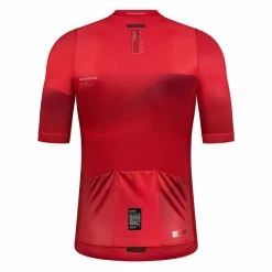 Maillot Manches Courtes Gobik Stark Cranberry Homme 67 Maillot Manches Courtes Gobik Stark Cranberry Homme -Vélos Urbains Elegant Magasin maillot hombre stark carnberry gobik warm series22 2 700x700 3