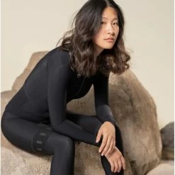 Maillot Manche Longue Gobik Pacer Solid Jet Black Femme 2023 -Vélos Urbains Elegant Magasin maillot manche longue gobik pacer solid jet black femme 2023 2 700x700 6