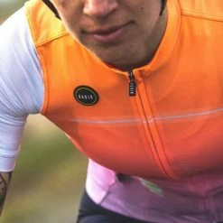 Maillot Manche Courte Gobik Stark Reef Femme 38 Maillot Manche Courte Gobik Stark Reef Femme -Vélos Urbains Elegant Magasin maillot mujer stark reef gobik warm series21 3 600x 700x700 3