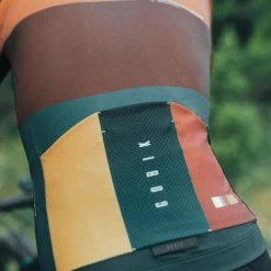 Maillot Manche Longue Gobik Pacer Walnut -Vélos Urbains Elegant Magasin maillot pacer walnut cold season 22 gobik 4 700x 700x700 4