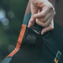 Maillot Manche Longue Gobik Pacer Walnut -Vélos Urbains Elegant Magasin maillot pacer walnut cold season 22 gobik 6 700x 700x700 2