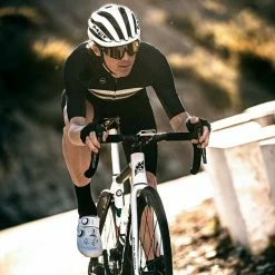 Maillot Manche Courte Gobik Infinity Army Streak Unisex 38 Maillot Manche Courte Gobik Infinity Army Streak Unisex -Vélos Urbains Elegant Magasin maillot unisex infinity army streak gobik warm series22 4 700x700 1