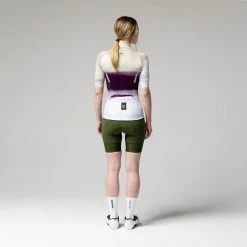 Maillot Manches Courtes Gobik Cx Pro 2.0 Mulberry Unisex 2023 124 Maillot Manches Courtes Gobik Cx Pro 2.0 Mulberry Unisex 2023 -Vélos Urbains Elegant Magasin maillot unisex mc c x pro 2.0 mulberry caps dye gobik 14 700x700 5